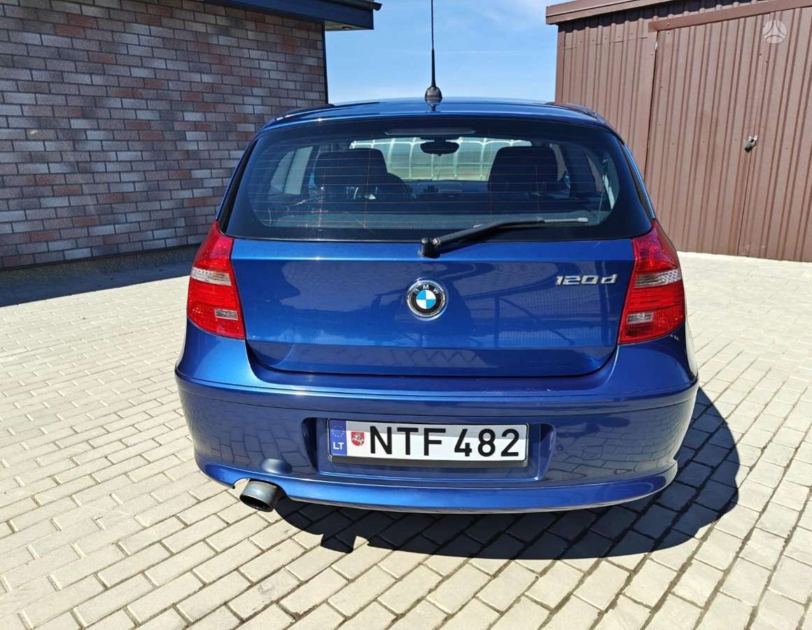 BMW 120, 2.0 l., Хэтчбек