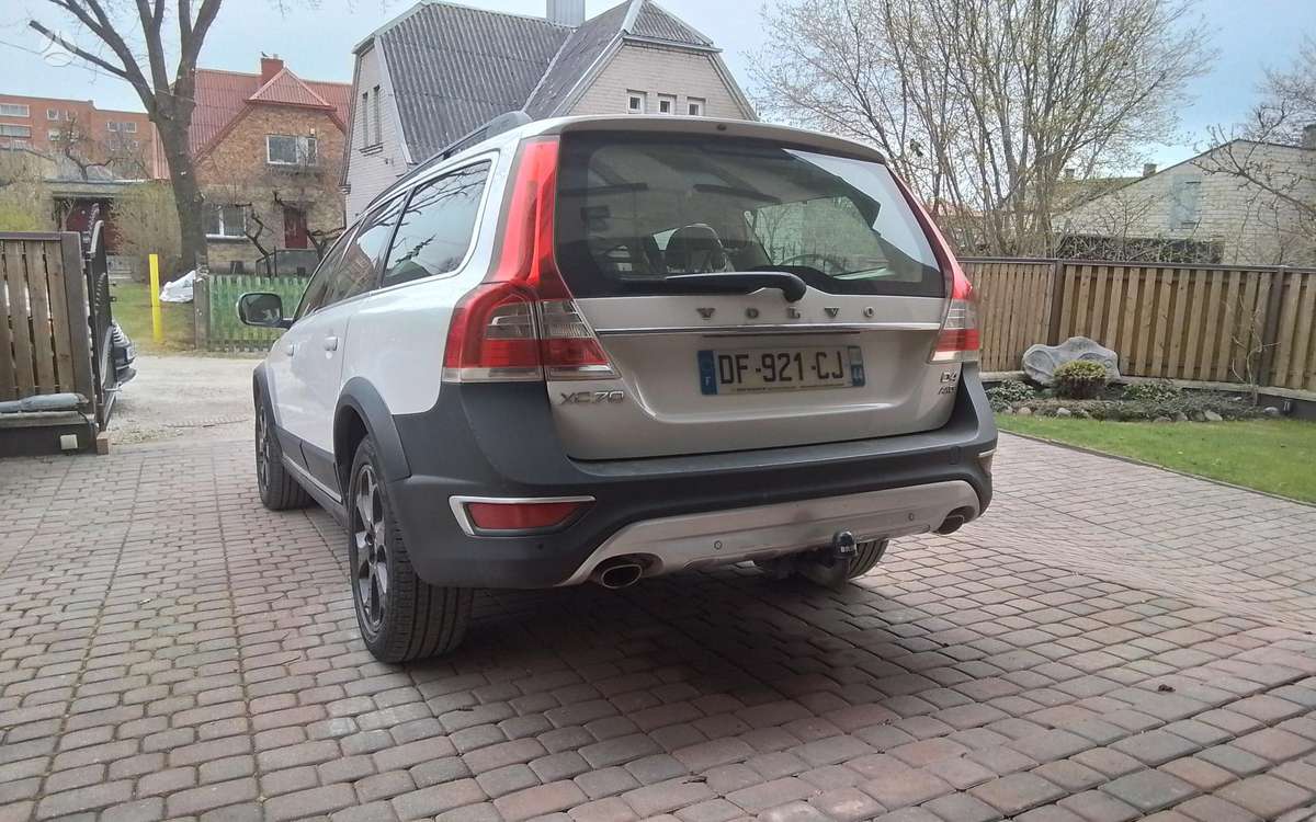 Volvo XC70, 2.4 l., Универсал