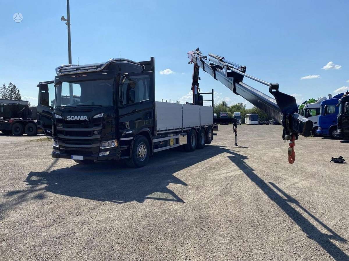 Scania G 560 8x4, с краном