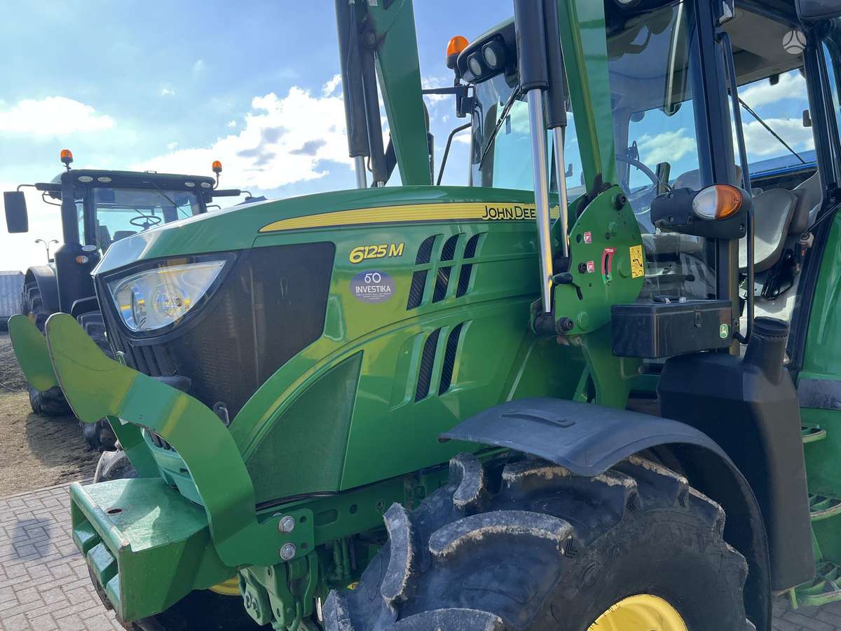 John Deere 6125M, тракторы