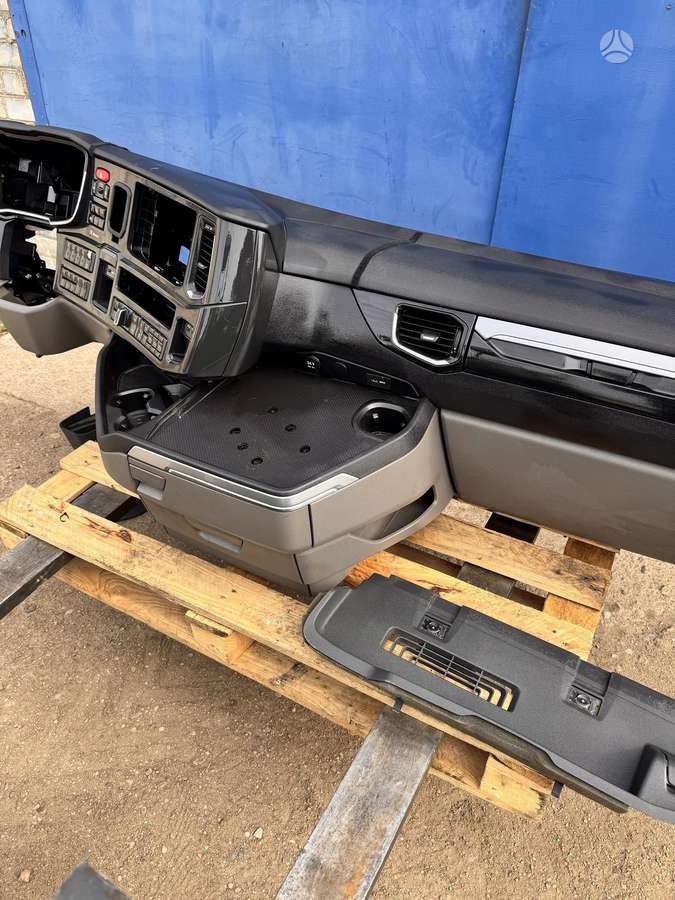 Scania R450, trucks