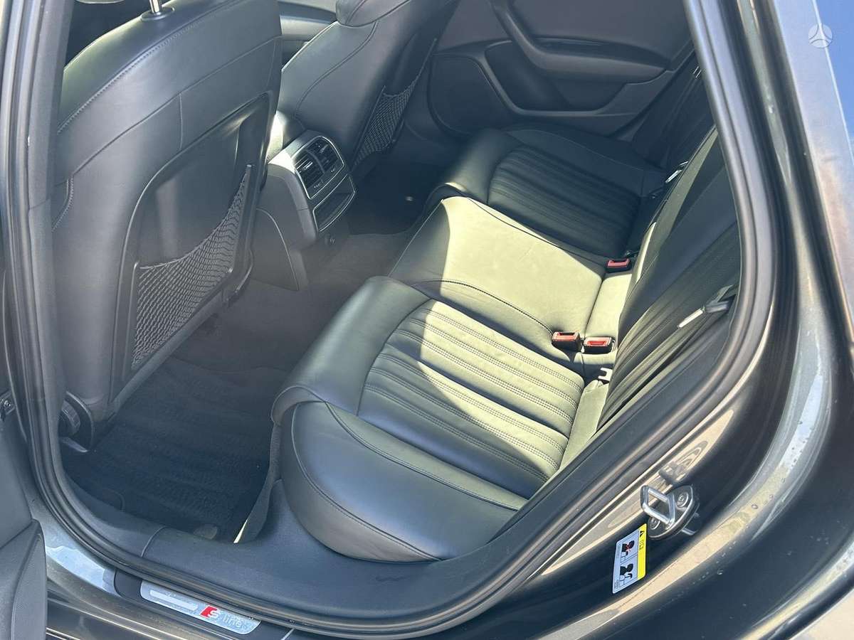Audi A6, 3.0 l., universalas