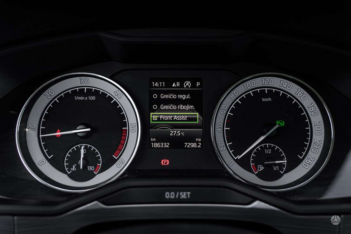 Skoda Superb, 1.6 l., Универсал