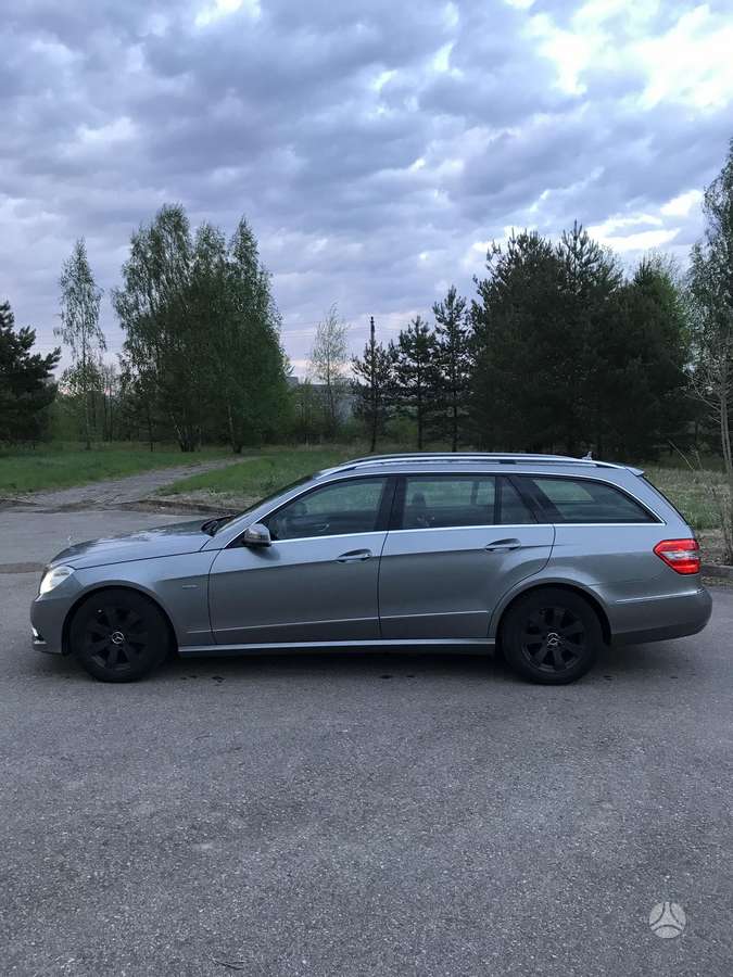 Mercedes-Benz E220, 2.1 l., wagon