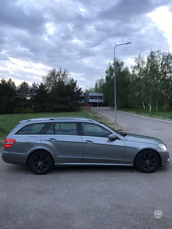 Mercedes-Benz E220, 2.1 l., wagon