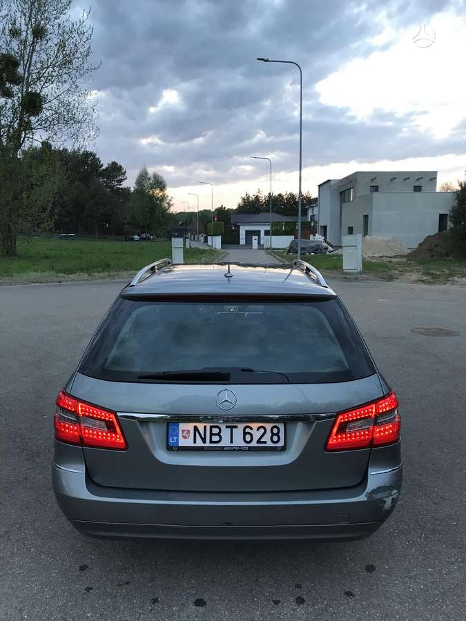 Mercedes-Benz E220, 2.1 l., wagon