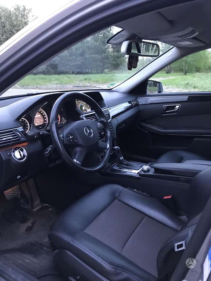 Mercedes-Benz E220, 2.1 l., Универсал