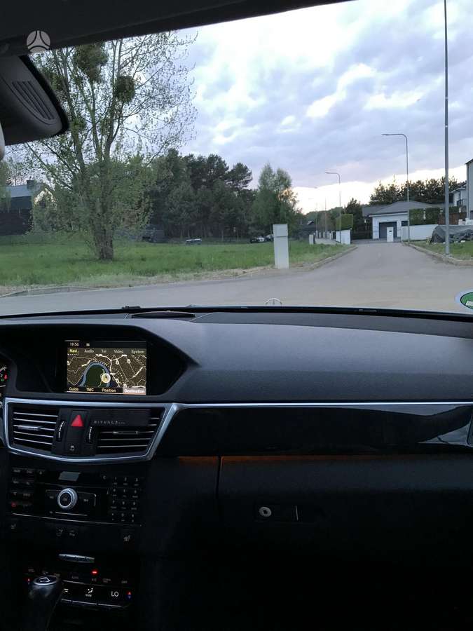 Mercedes-Benz E220, 2.1 l., Универсал