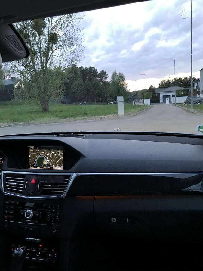 Mercedes-Benz E220, 2.1 l., wagon