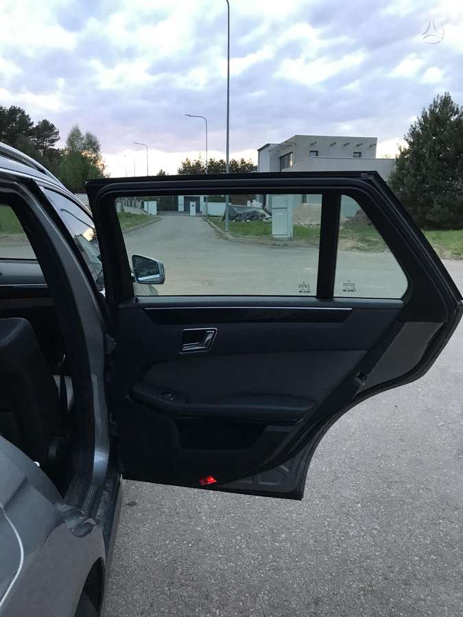 Mercedes-Benz E220, 2.1 l., wagon