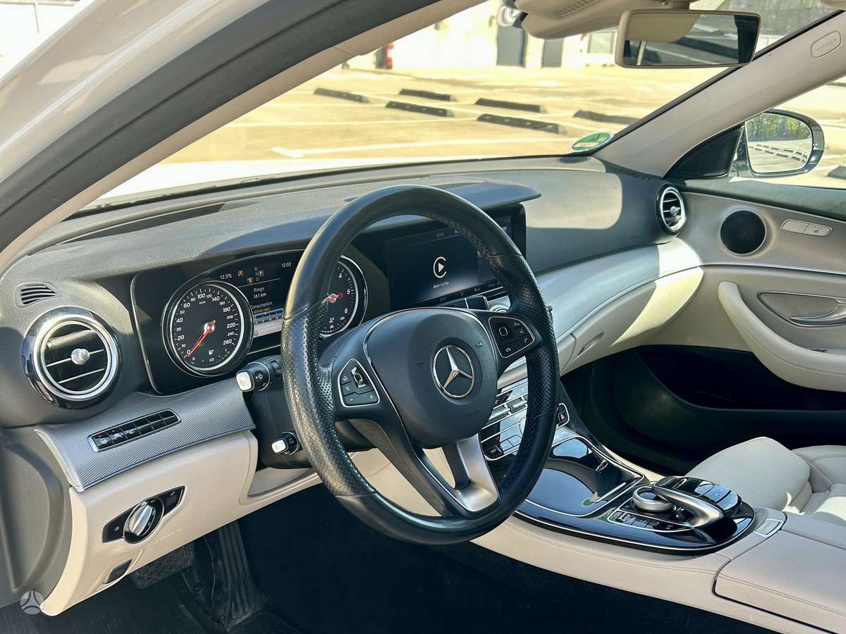 Mercedes-Benz E220, 2.0 l., Универсал