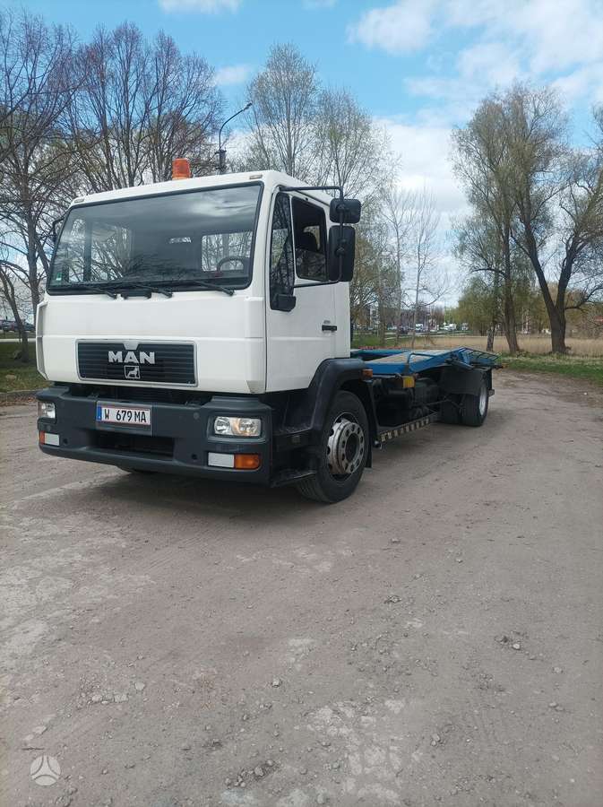 MAN 18.220, автовозы
