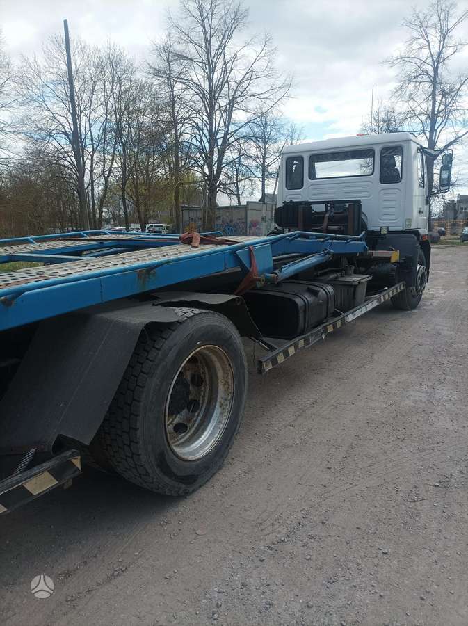 MAN 18.220, autovežiai