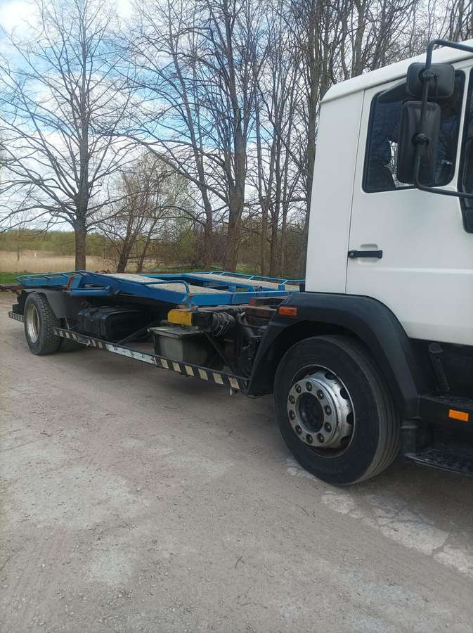 MAN 18.220, autovežiai