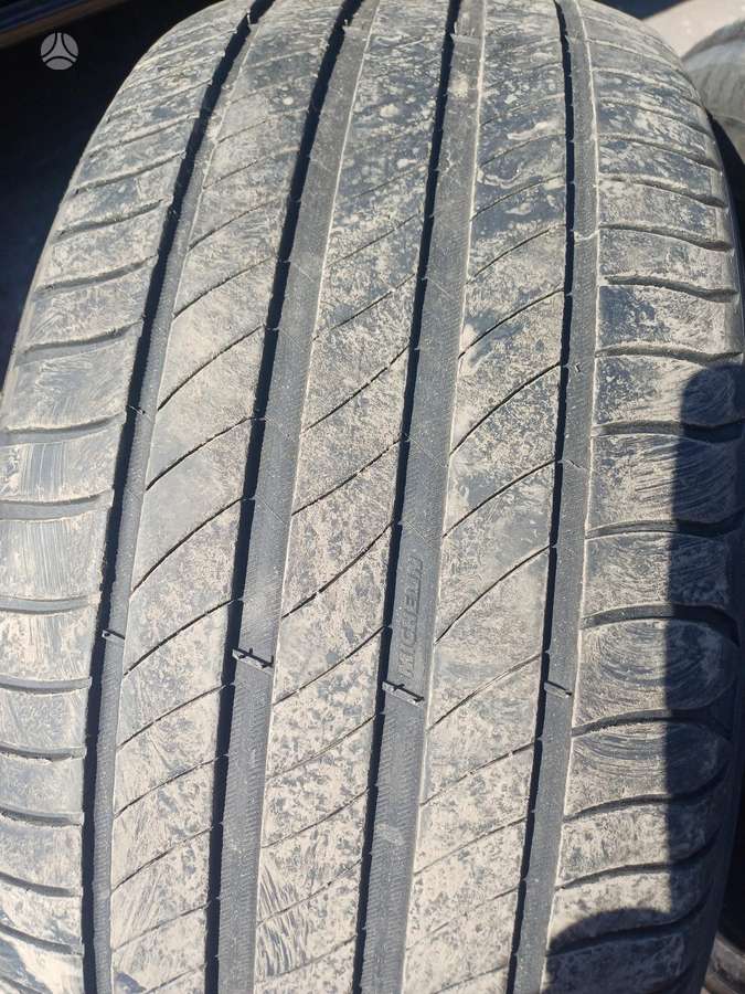 Michelin Primacy 4, summer 235/45 R18