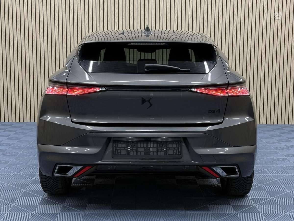 DS Automobiles DS4, 1.2 l., hatchback