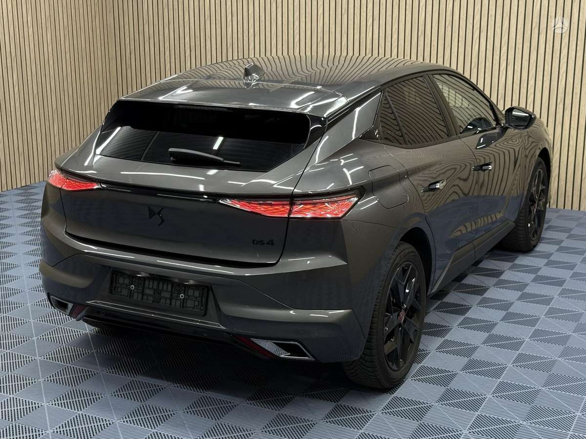DS Automobiles DS4, 1.2 l., hatchback