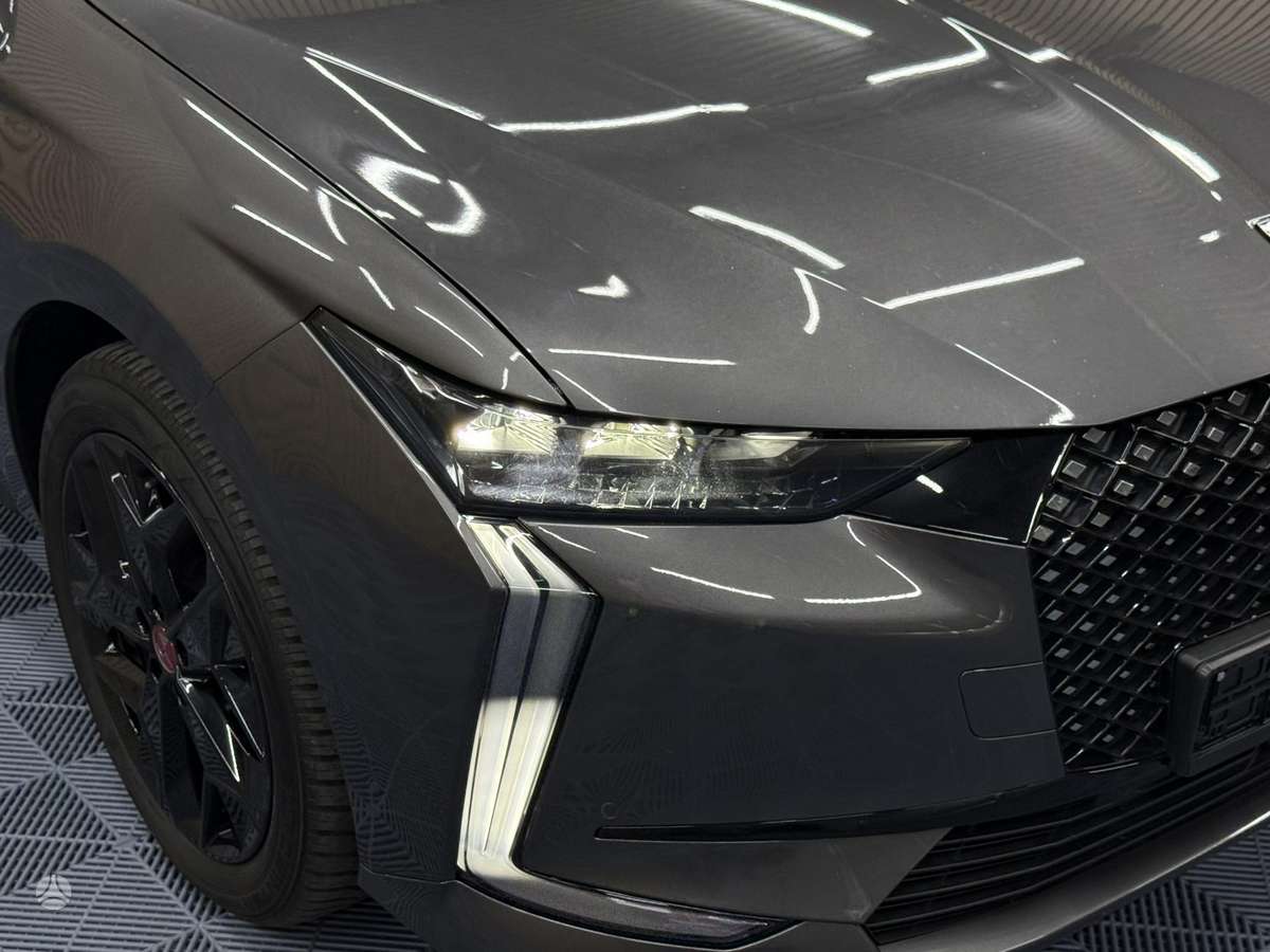 DS Automobiles DS4, 1.2 l., hatchback