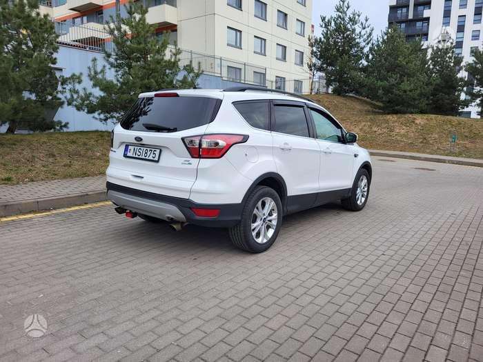 Ford Escape, 1.5 l., Внедорожник / Кроссовер