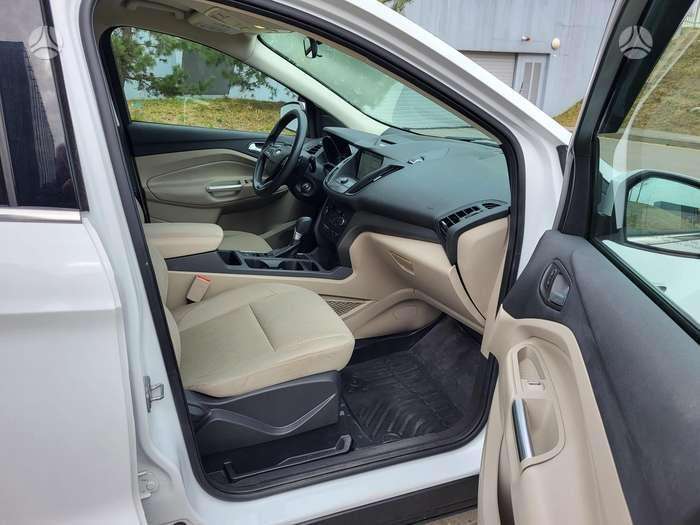 Ford Escape, 1.5 l., Внедорожник / Кроссовер