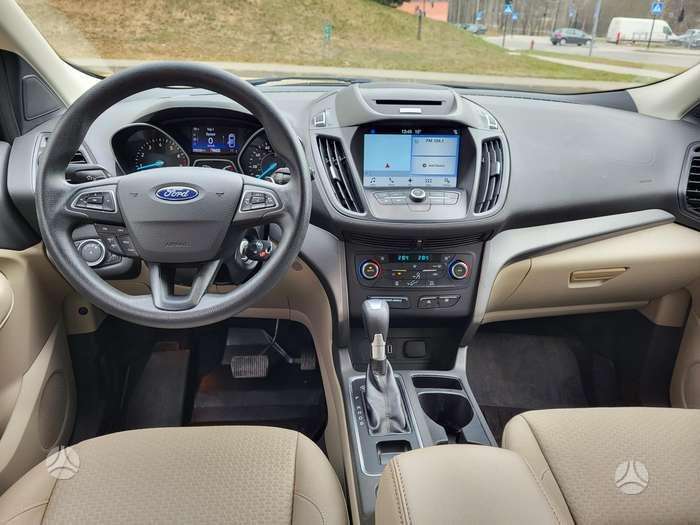 Ford Escape, 1.5 l., Внедорожник / Кроссовер