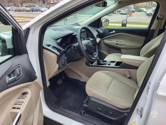 Ford Escape, 1.5 l., Внедорожник / Кроссовер