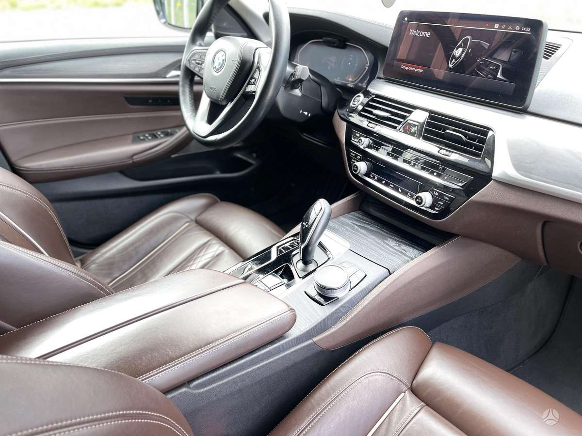 BMW 520, 2.0 l., Универсал