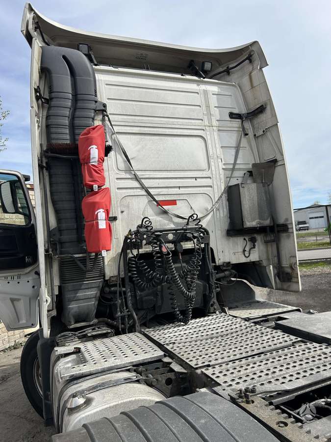 Volvo FH, 2 miegamosios vietos