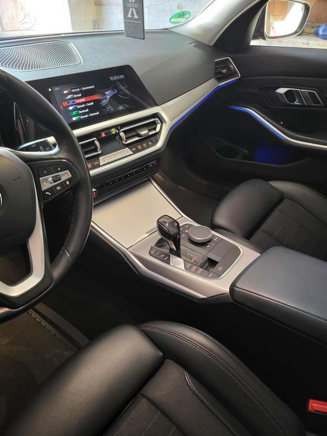 BMW 320, 2.0 l., Универсал