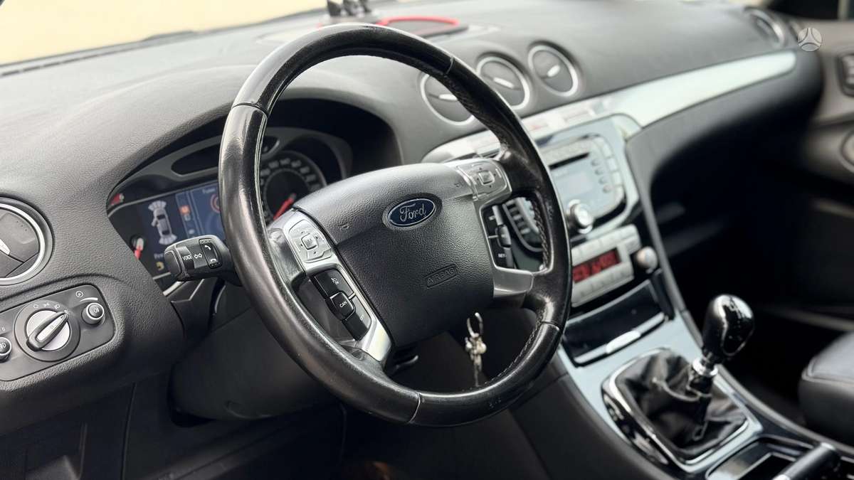 Ford S-MAX, 2.0 l., Минивэн