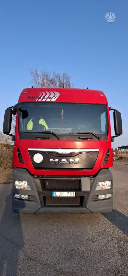 MAN TGX 18.440, double sleeper