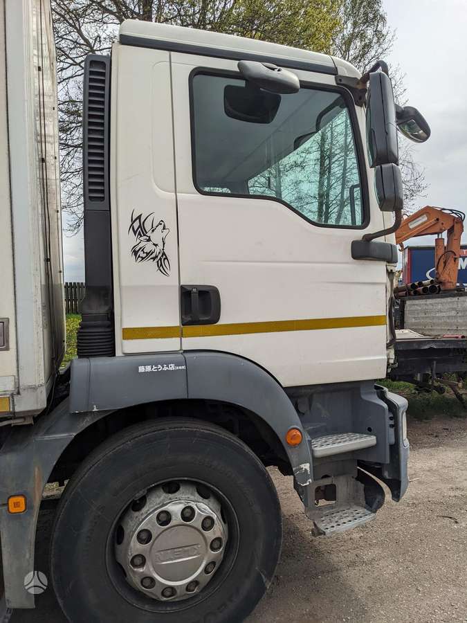 MAN TGM290, trucks