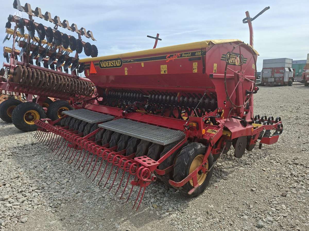 Vaderstad RAPID 400C super xl, seeders, planters