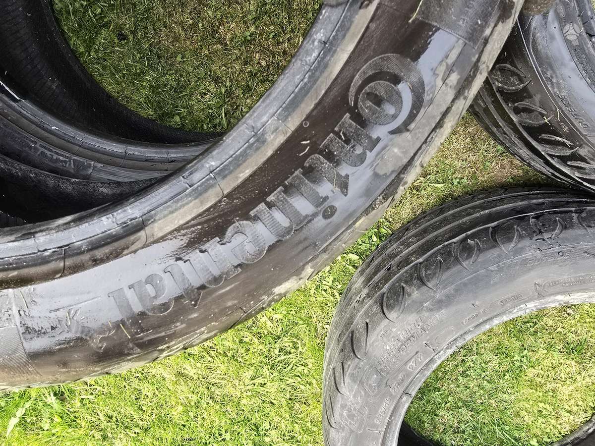Continental, summer 235/45 R17