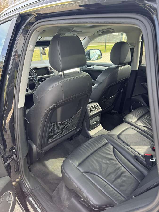 Audi Q5, 2.0 l., visureigis / krosoveris