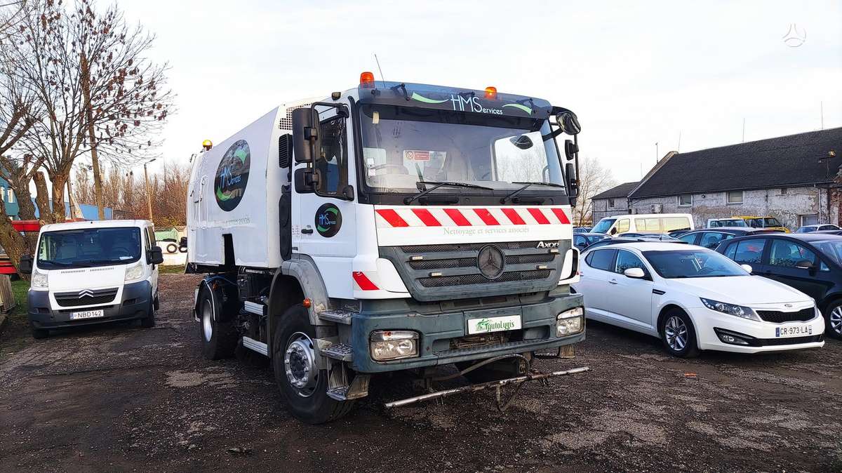 Mercedes-Benz AXOR, уборочные машины