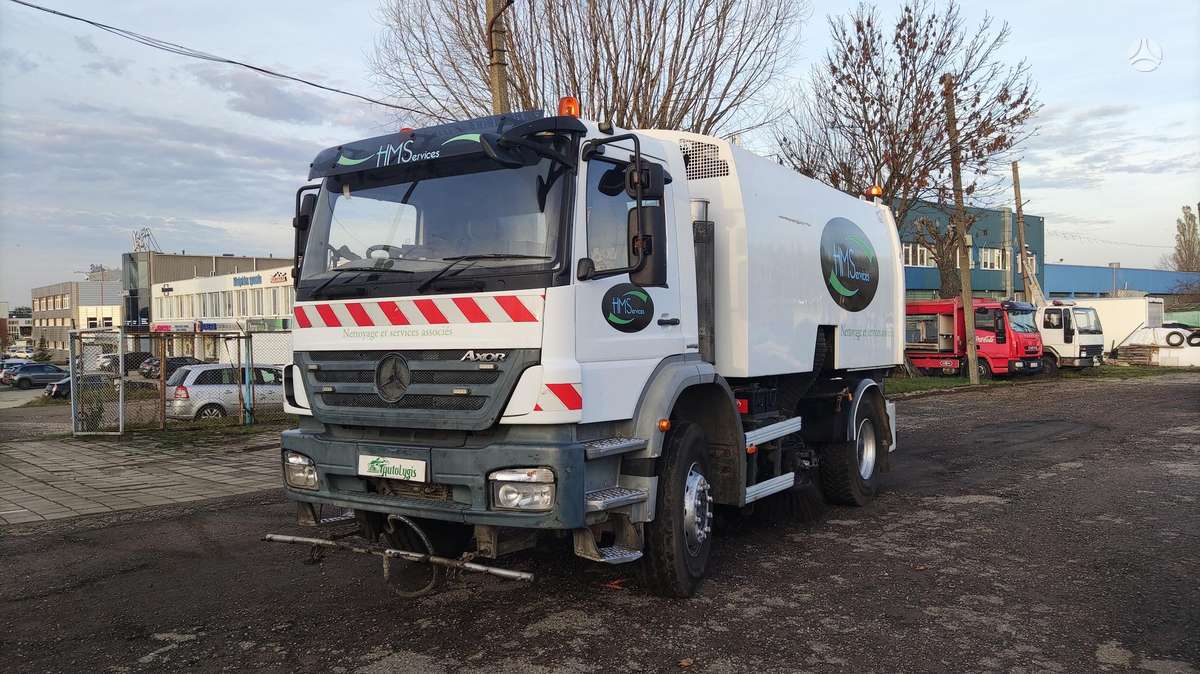 Mercedes-Benz AXOR, уборочные машины