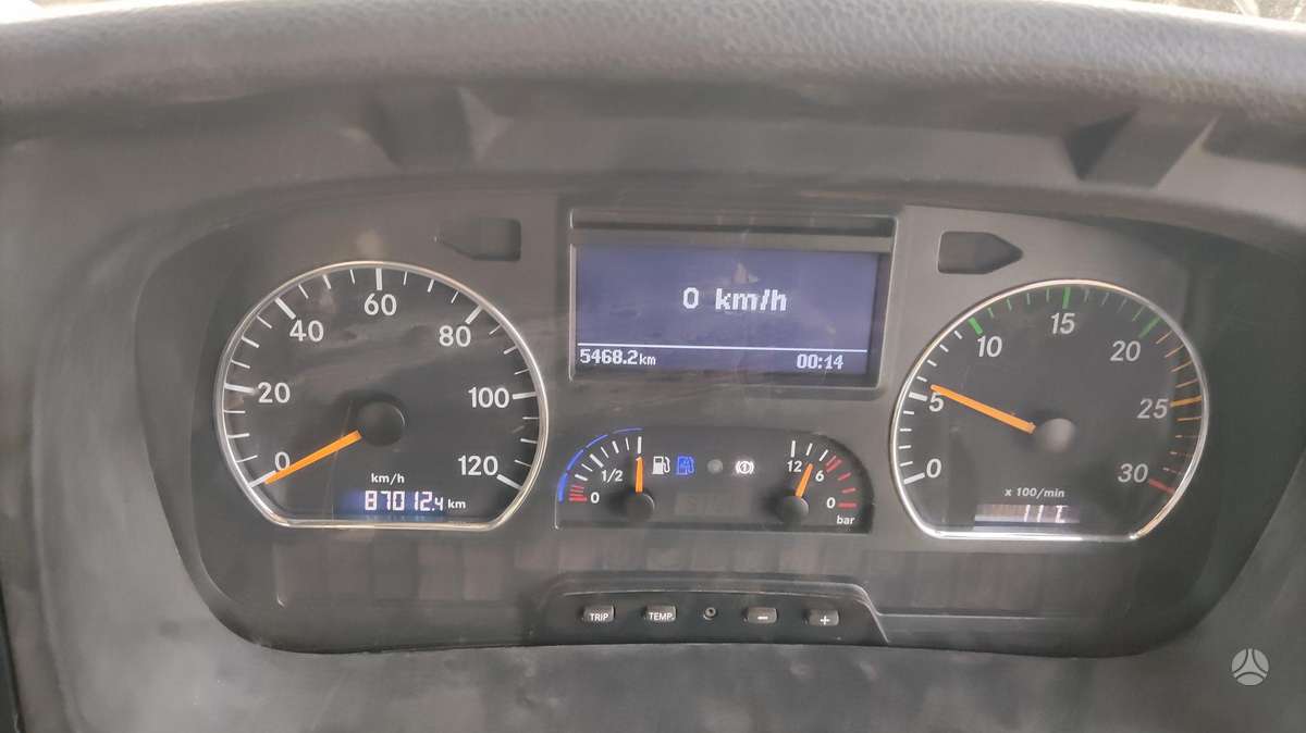 Mercedes-Benz AXOR, уборочные машины