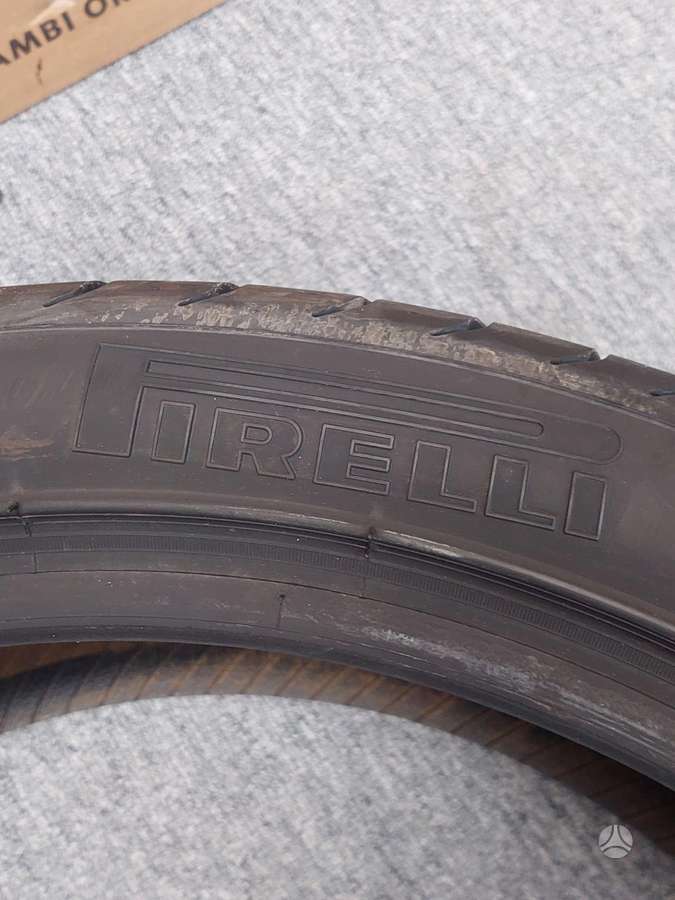 Pirelli PZERO, summer 275/35 R21