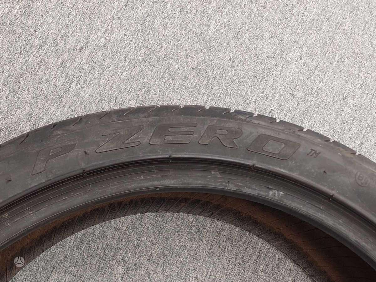 Pirelli PZERO, vasaras 275/35 R21