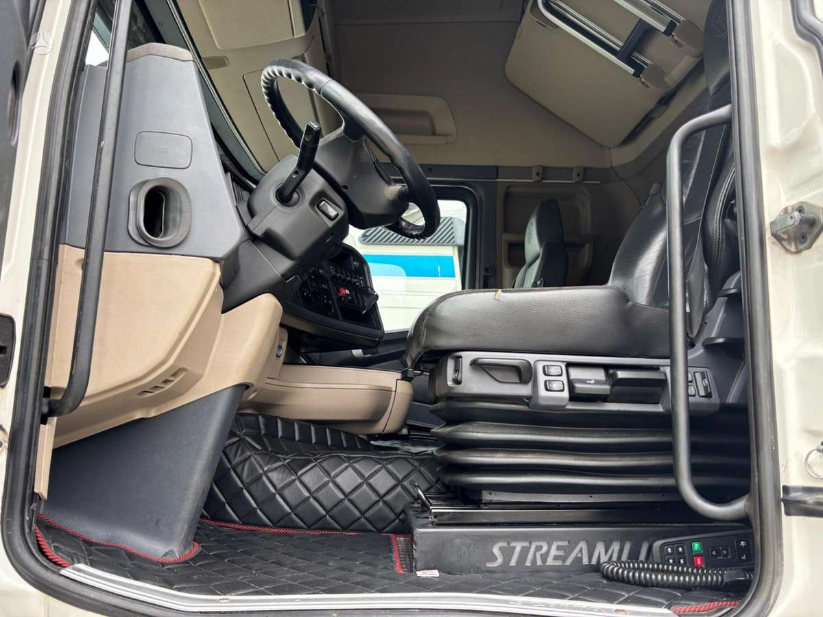 Scania R580, single sleeper