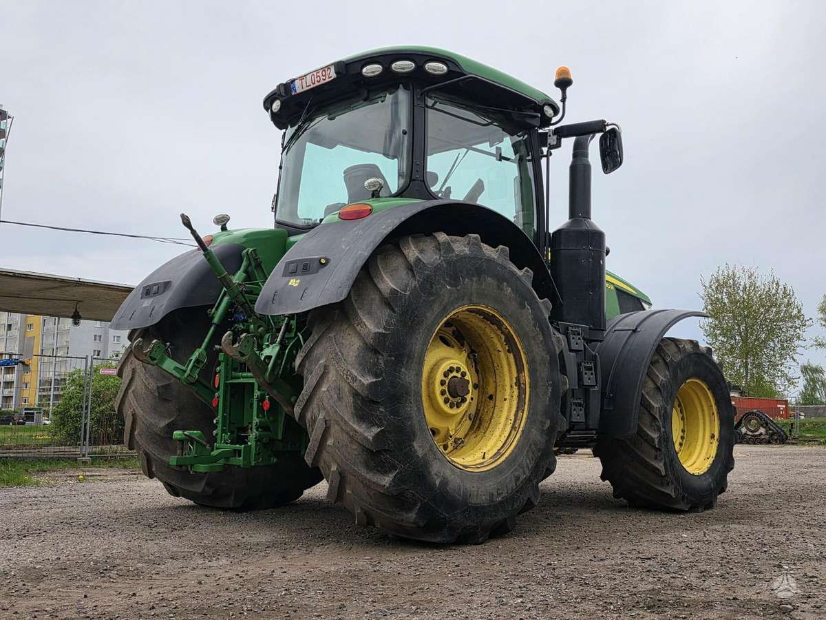 John Deere 7310R, тракторы