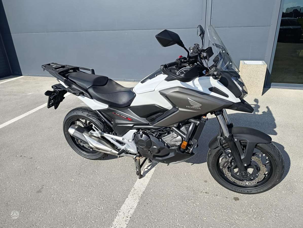 Honda NC 750cc, street / classic