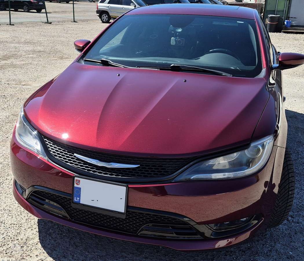 Chrysler 200, 3.6 l., sedanas