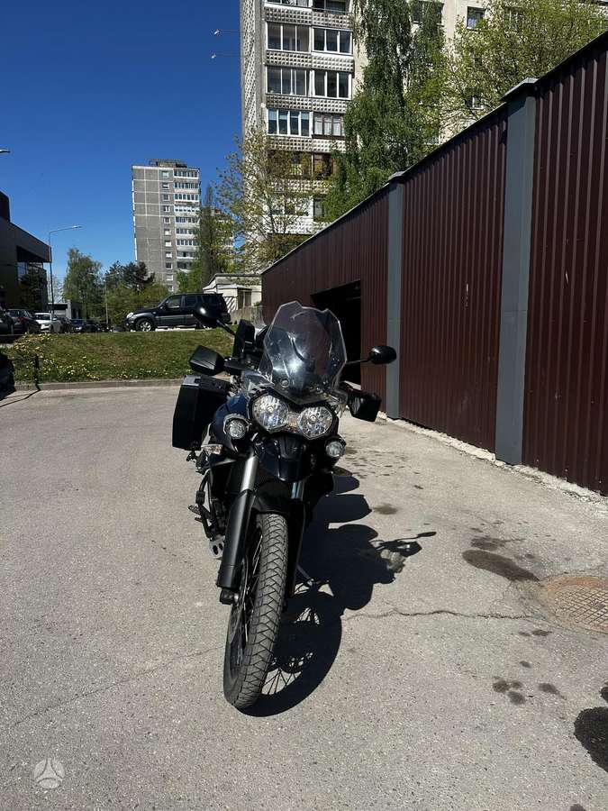 Triumph Tiger 800cc, krosa / enduro