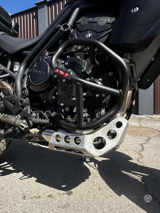 Triumph Tiger 800cc, krosa / enduro