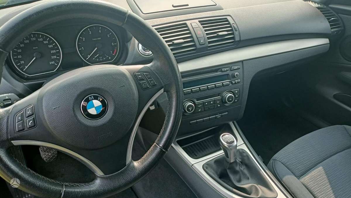 BMW 116, 2.0 l., Хэтчбек