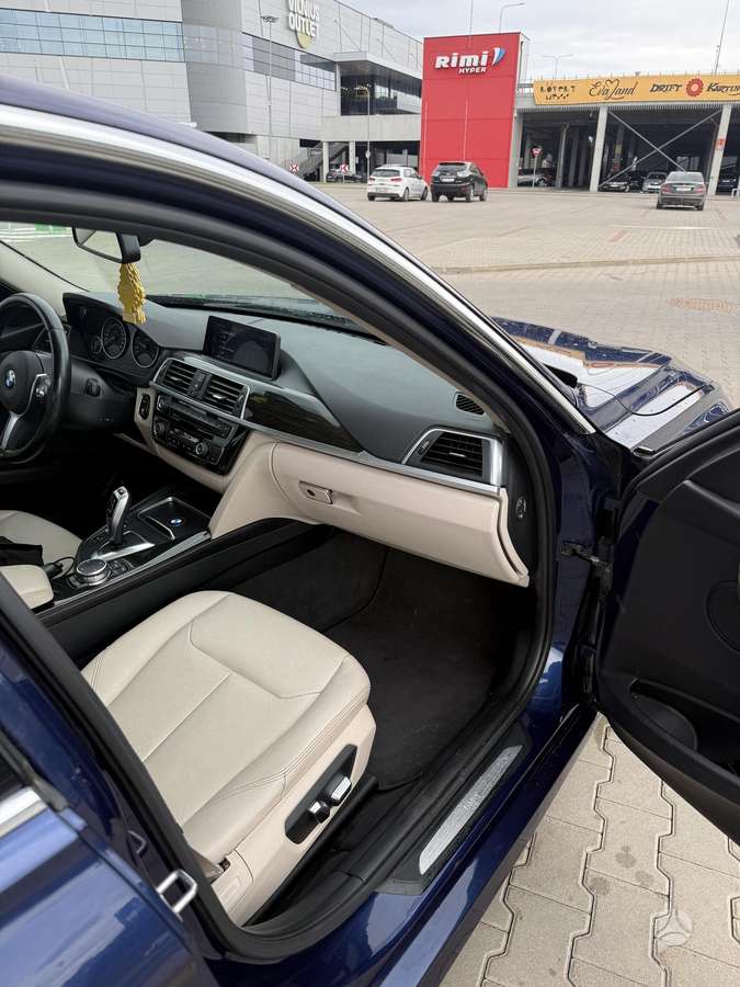 BMW 320, 2.0 l., sedans