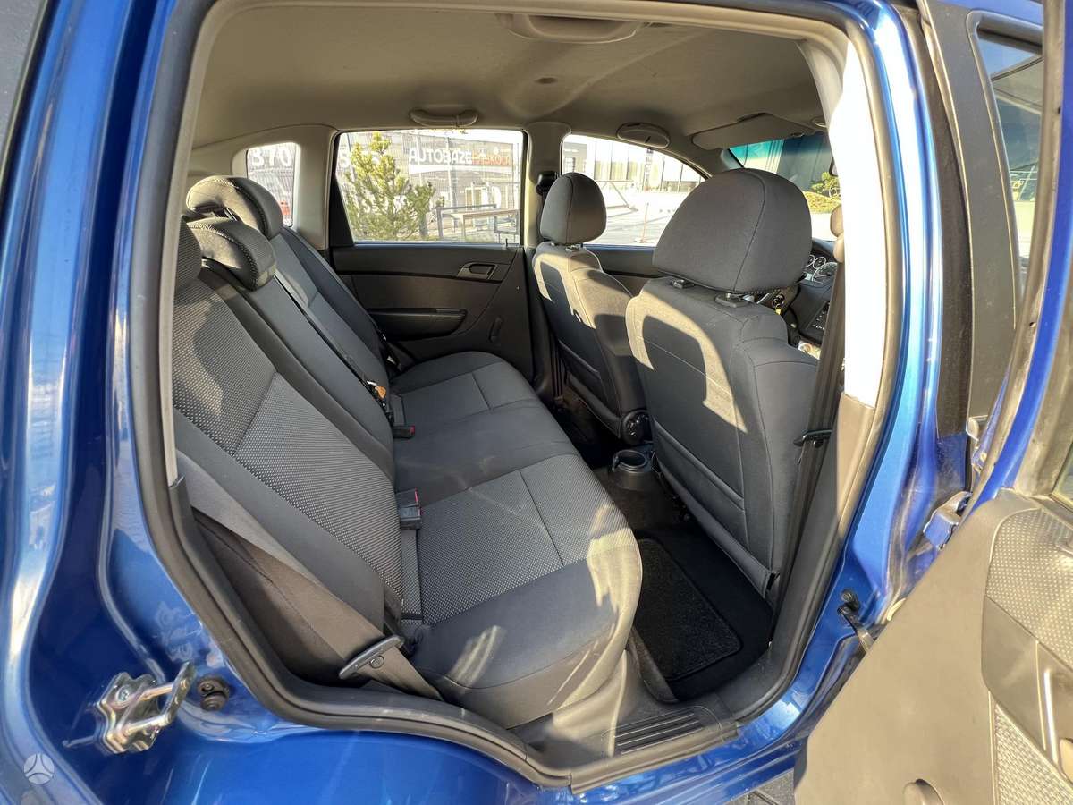 Chevrolet Aveo, 1.2 l., Хэтчбек
