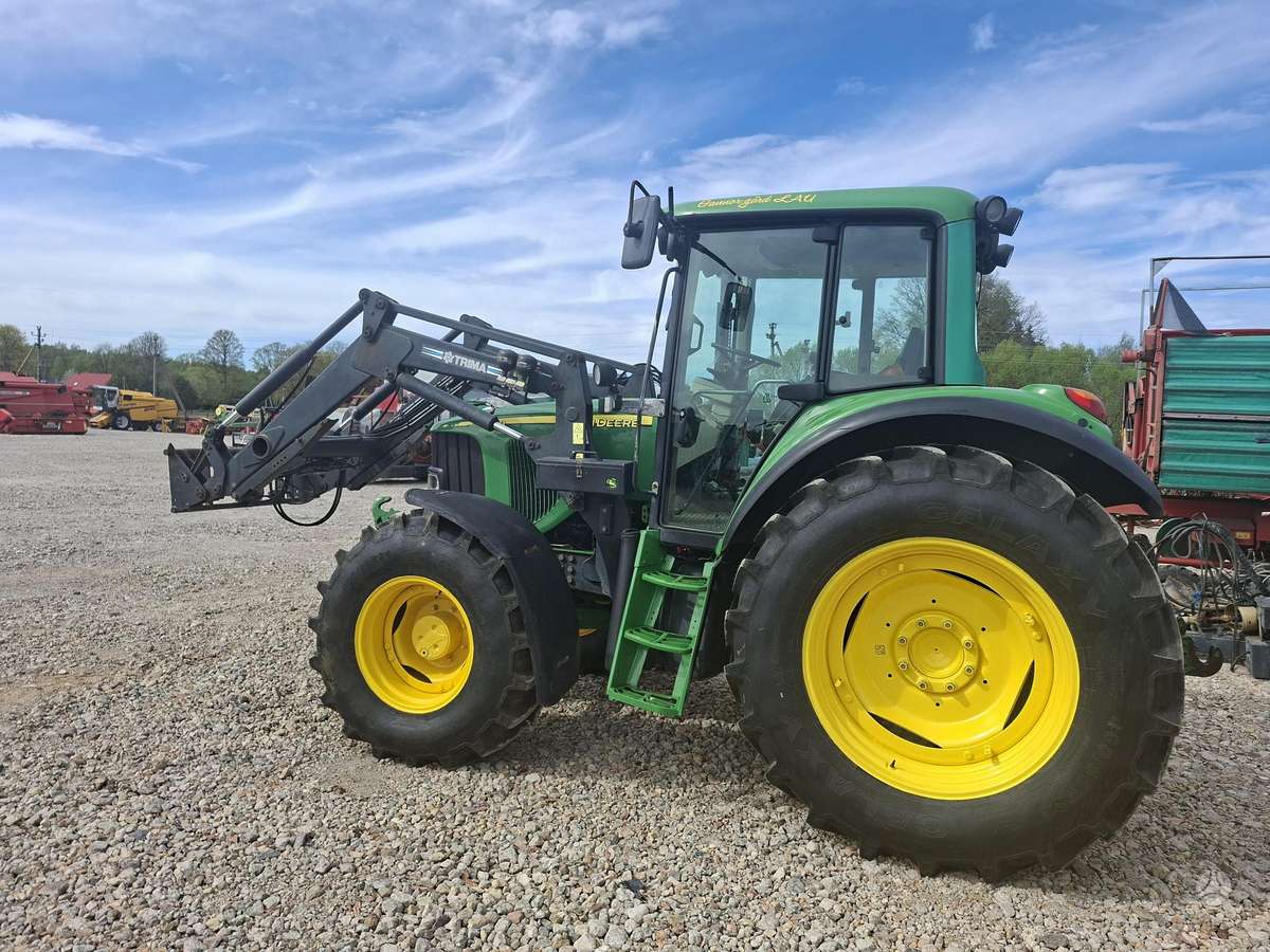 John Deere 6420, тракторы